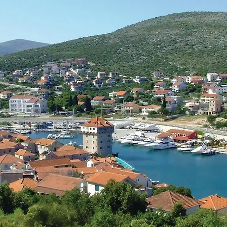Amazing In Marina